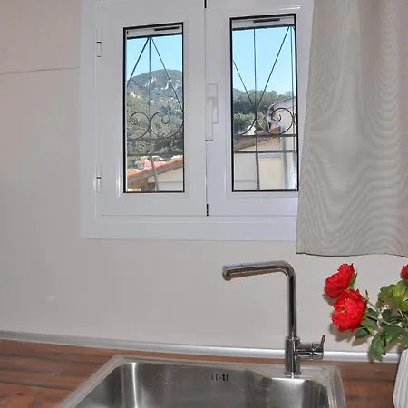 Dina Apartments Agios Gordios  Buitenkant foto