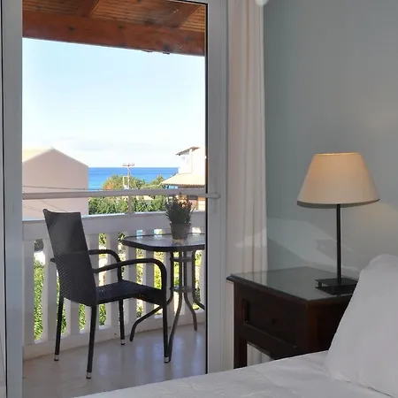Dina Apartments Agios Gordios  Buitenkant foto