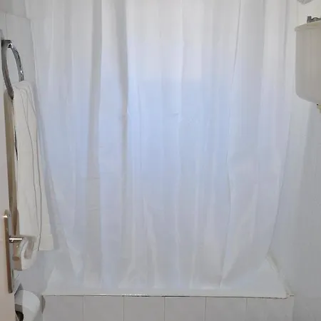Dina Apartments Agios Gordios  Buitenkant foto